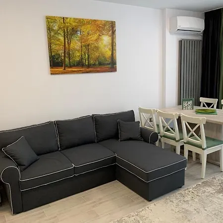 Breeze Apartment *