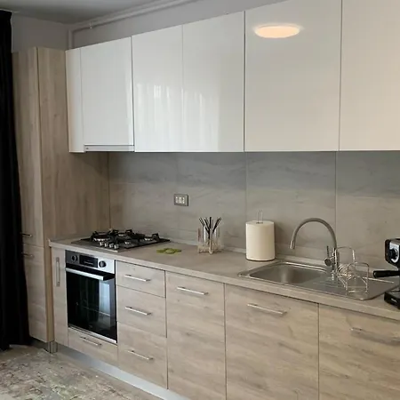 Breeze Apartment *